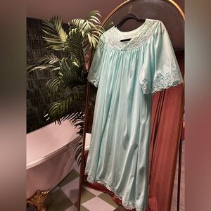 Elegant Lace Trim Nightgown - Light Blue